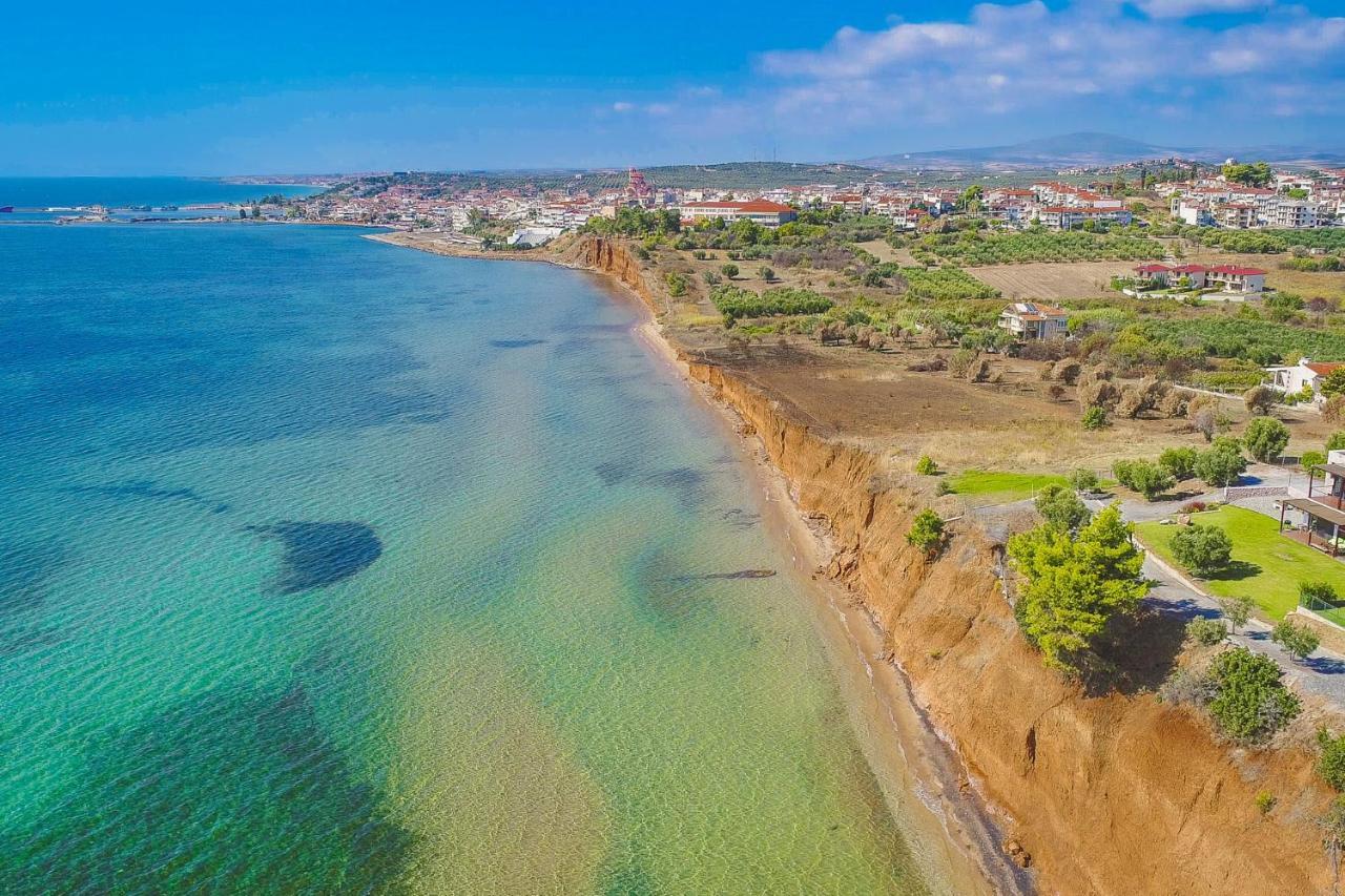 Kalma Villa Ena Nea Moudania Esterno foto